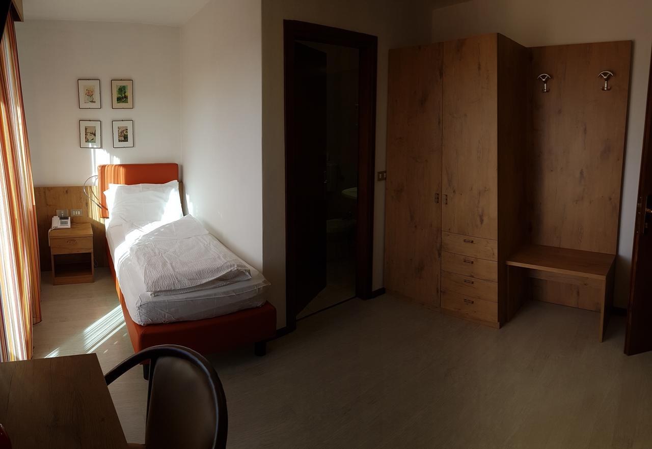 Hotel Olimpic Baselga di Pine Exterior photo